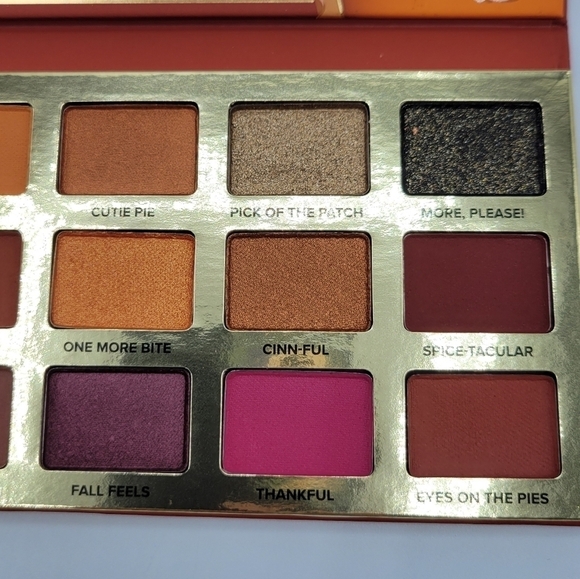 Too Faced Pumpkin Spice Second Slice Eye Shadow Palette - Picture 8 of 13